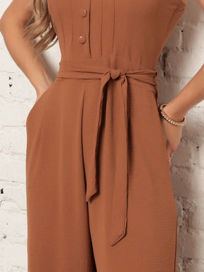 MACACÃO ELEGÂNCIA ATEMPORAL