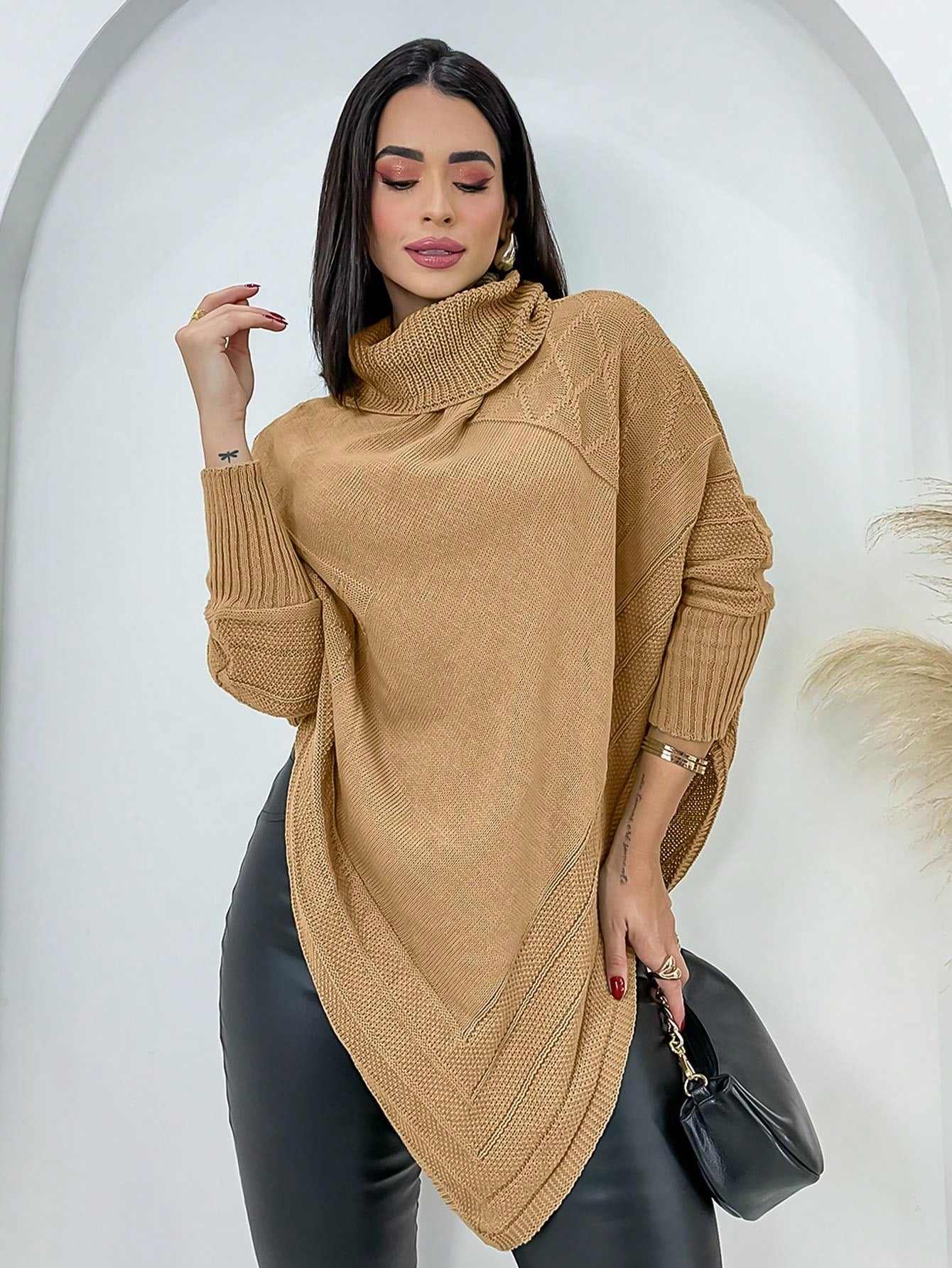 Poncho Casaco Lã Feminino -  Trico
